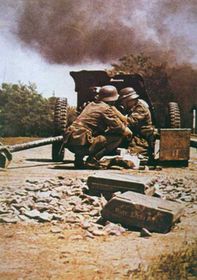 ATGuninWarsaw.bmp