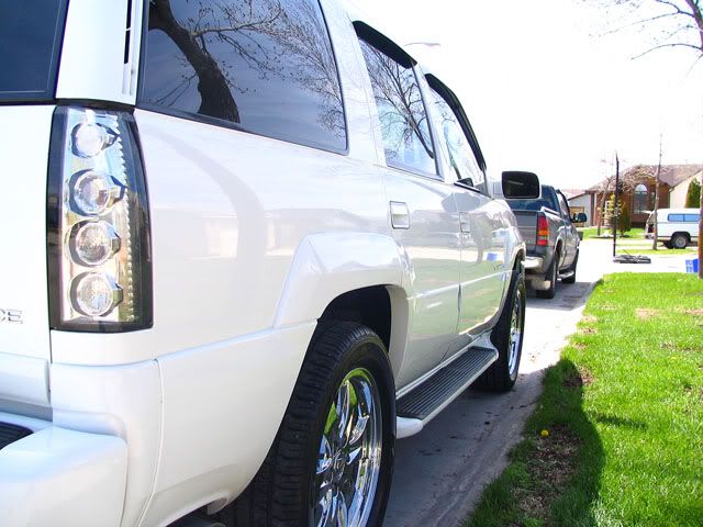 escalade028.jpg