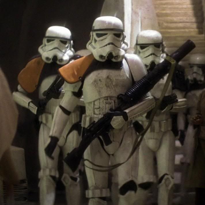 http://img.photobucket.com/albums/v233/HansvonHammer/Heroshots/Heroshots%20Movies/Stormtroopers-Lewisgun.jpg?t=1312059124