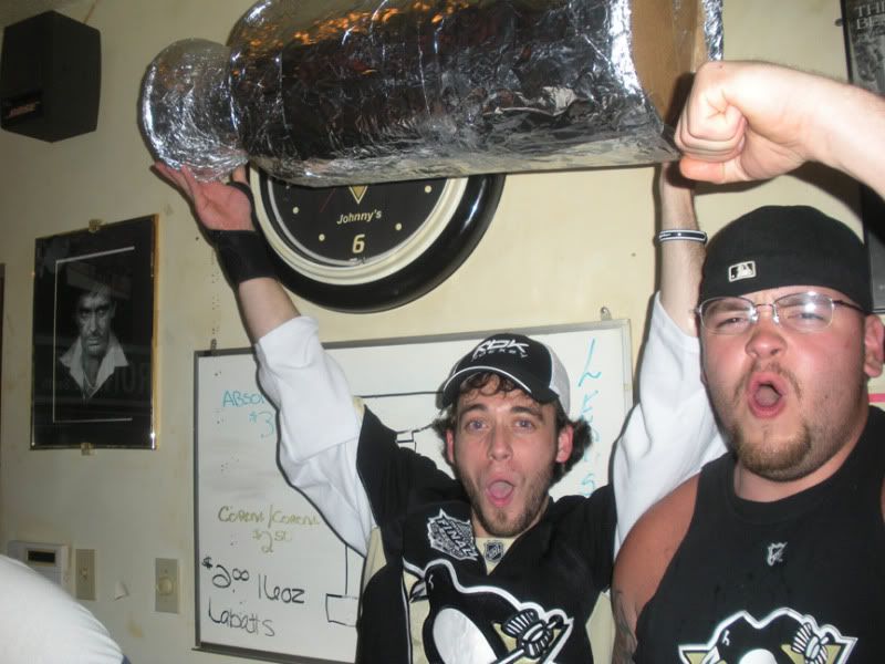 http://img.photobucket.com/albums/v233/ah665/Stanleycup09020.jpg