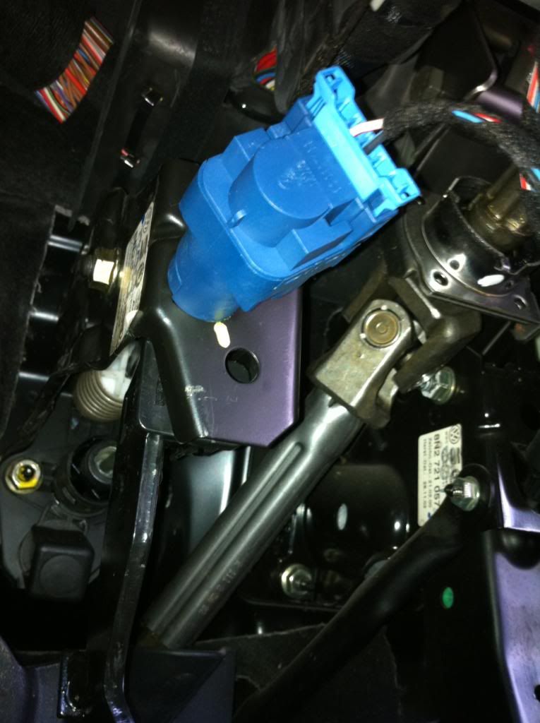 The Audi TT Forum • View topic Removing lower dash (Clutch switch) GUIDE ADDED