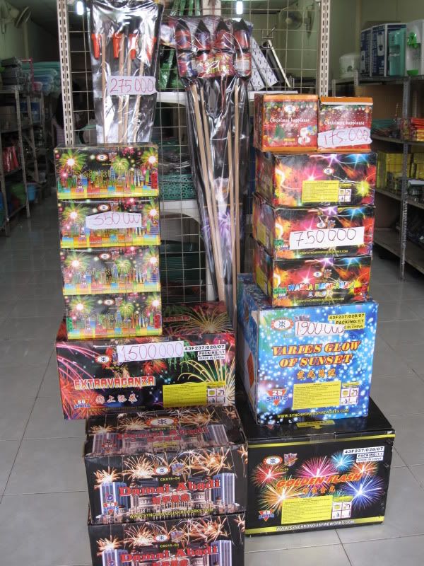 [img width=600 height=800]http://img.photobucket.com/albums/v235/blazer05/fotoindonesie349.jpg[/img]