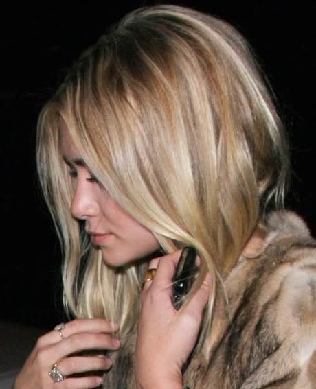 Just want some high layers in the back like this Mk Olsen's hair falls
