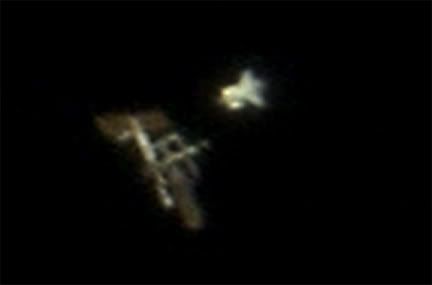 STS116-ISS-highpass.jpg