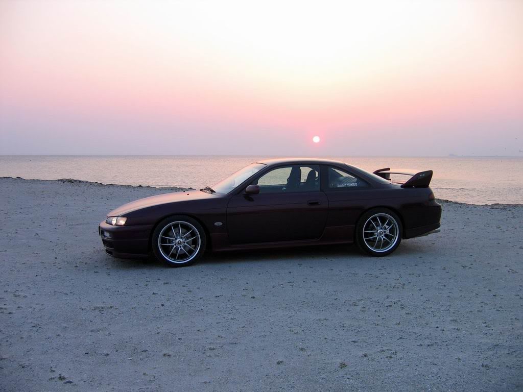 http://img.photobucket.com/albums/v237/delamaurice/stefans200sx.jpg