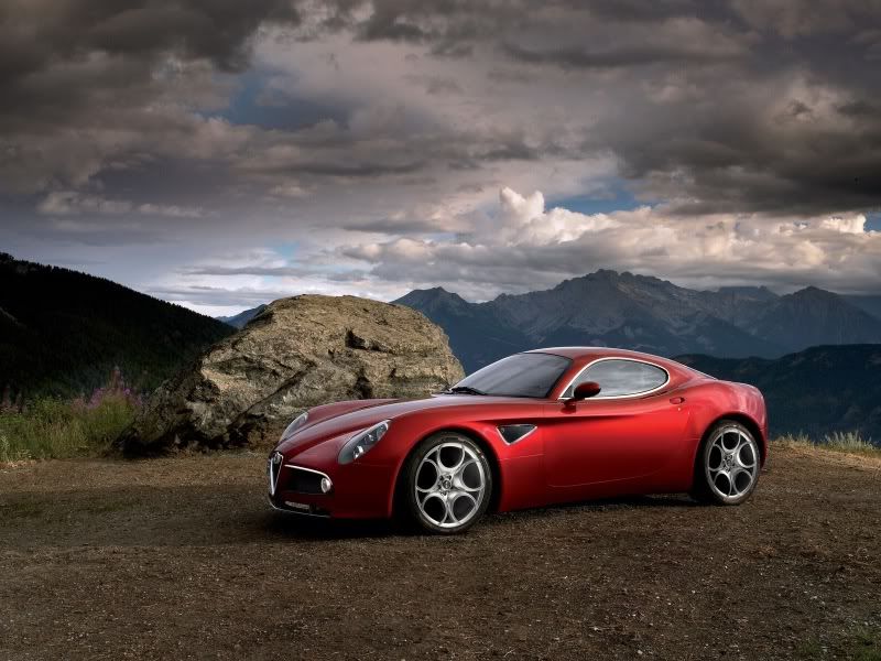 Alfa-Romeo-8C-Competizione-024.jpg