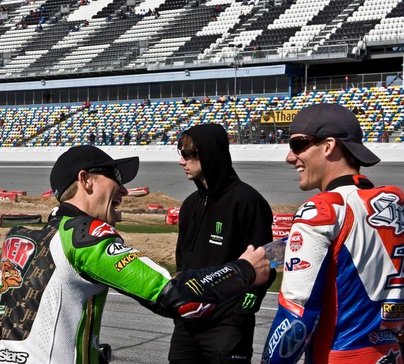 IMAGE: http://img.photobucket.com/albums/v237/maxrulez/_MG_0318.jpg