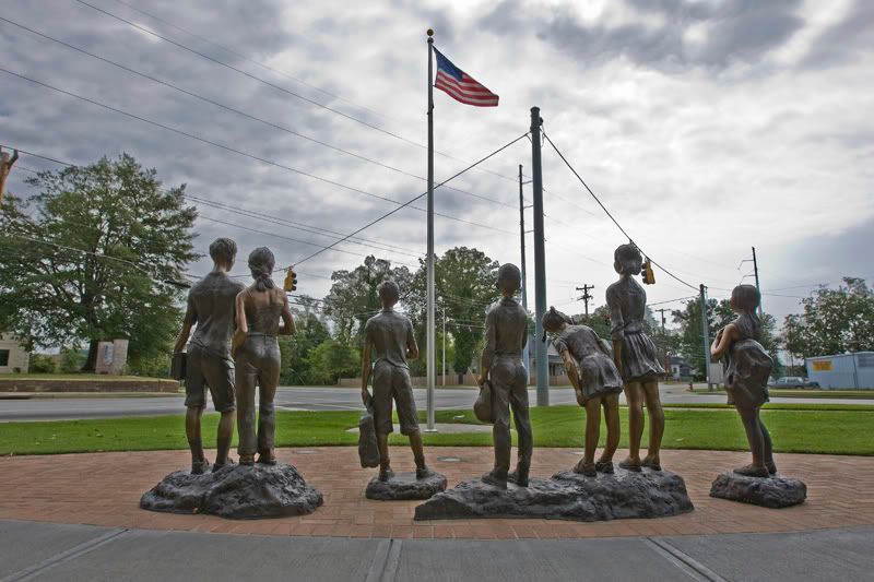 IMAGE: http://img.photobucket.com/albums/v237/maxrulez/_P1P4365small.jpg