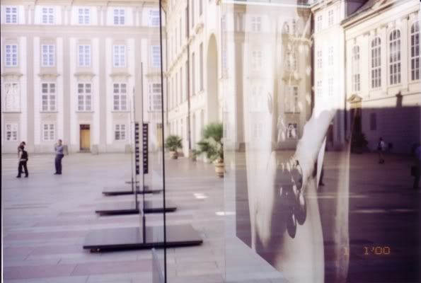 IMAGE: http://img.photobucket.com/albums/v240/mckc/czechglass.jpg