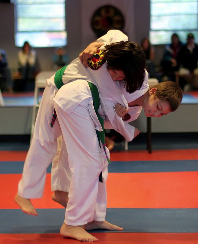 IMAGE: http://img.photobucket.com/albums/v240/steve535/IMG_7414_filtered.jpg