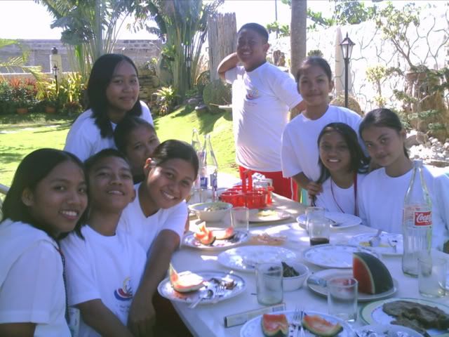 Image hosted by Photobucket.com