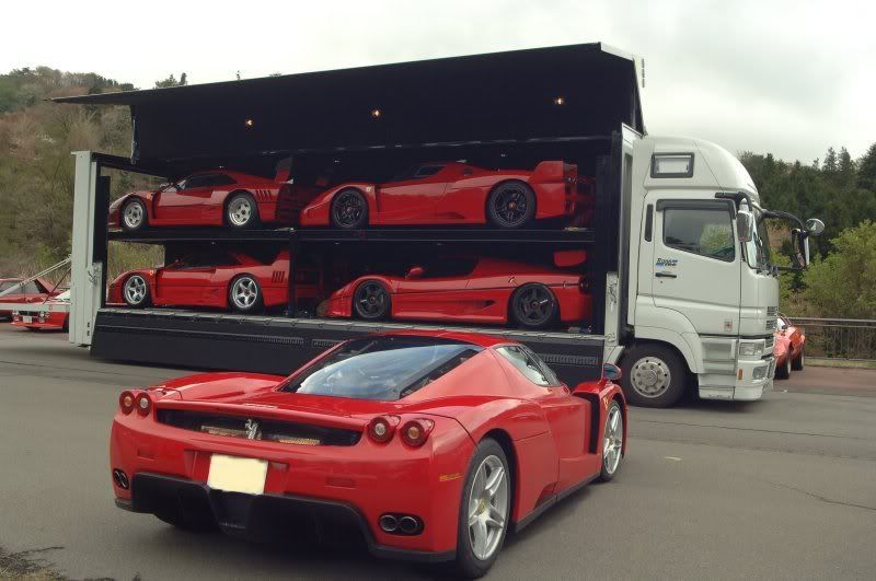 ferrari.jpg