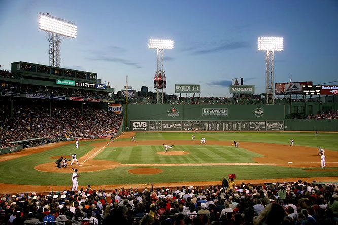 http://img.photobucket.com/albums/v243/DoctorX/fenway-park.jpg?t=1247457678