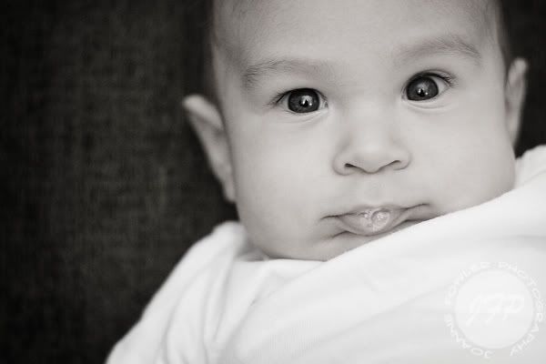 Bubble Blower in B&W