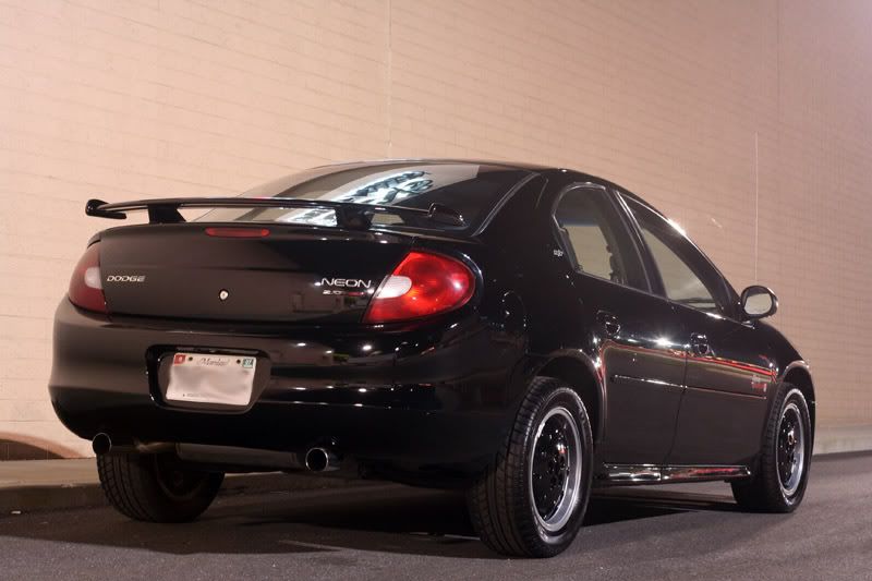 IMAGE: http://img.photobucket.com/albums/v244/ChrisACR/Cars/my%20cars/Neon/01RTrear.jpg