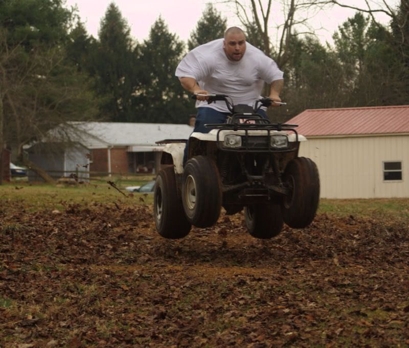 IMAGE: http://img.photobucket.com/albums/v244/ChrisACR/General/AirJoe.jpg