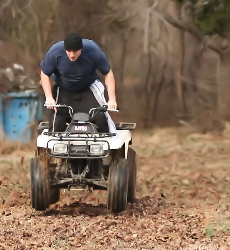 IMAGE: http://img.photobucket.com/albums/v244/ChrisACR/General/Mikewheeler.jpg