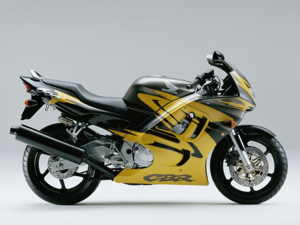 CBR_600_FV_FW_97-98_1.jpg