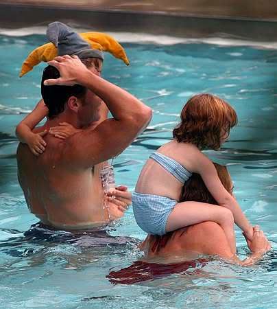 'Little Children' filmiing at pool in West Orange NJ