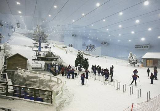 SkiDubai_InsideView_3_520.jpg