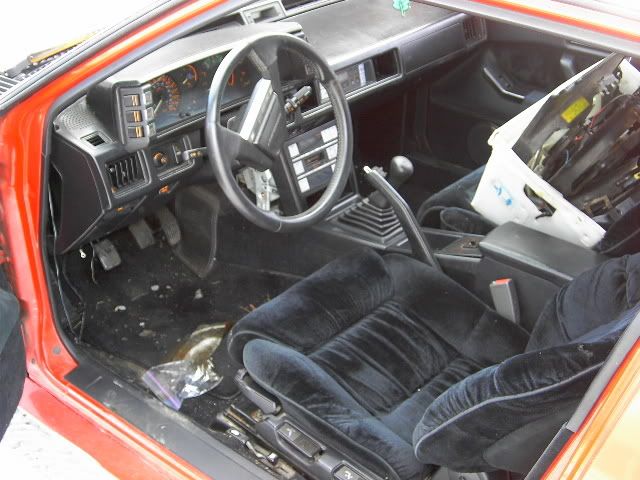 http://img.photobucket.com/albums/v248/Cokedoctor/86%20Plymouth%20Conquest%20Project%20and%2085%20Shell/PICT0260.jpg