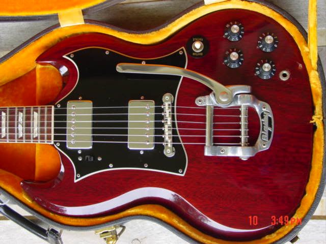 les paul special bigsby. Re: SG with Bigsby