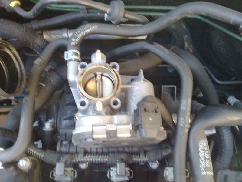Cleaning your throttle body tutorial 2 Vauxhall CorsaC Forum