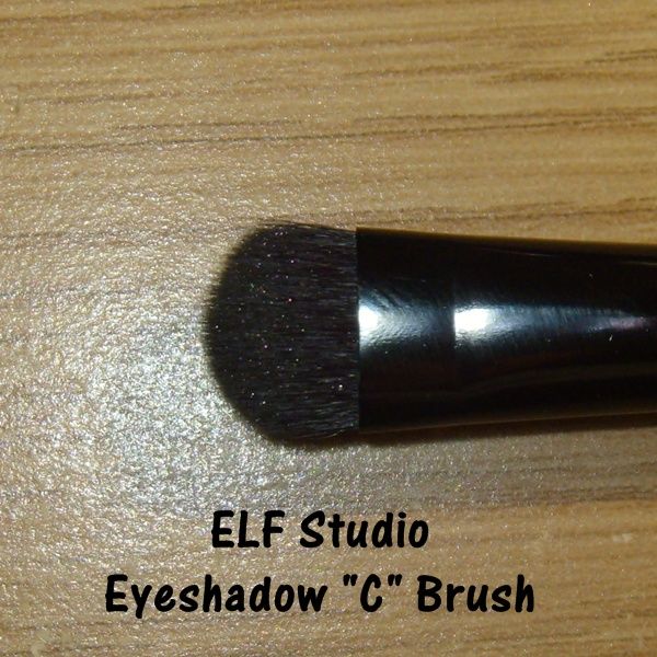 Eye Makeup Brushes. -Eye Shadow quot;Cquot; Brush - A flat