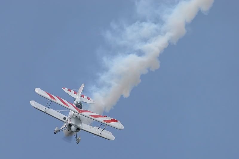 http://img.photobucket.com/albums/v249/gspinks/2006/Airshows/La%20Ferte%20Alais%20-%203rd%20June/Part%201/LaFerteAlaisA1_503.jpg