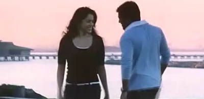 http://img.photobucket.com/albums/v252/BollyNuts/Vaaranam%20Aayiram/5song05.jpg