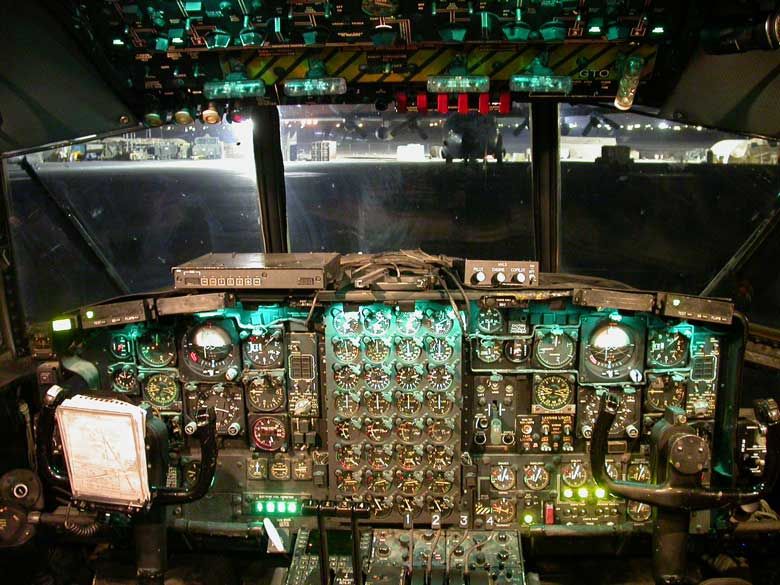 C-130e-flight-station.jpg