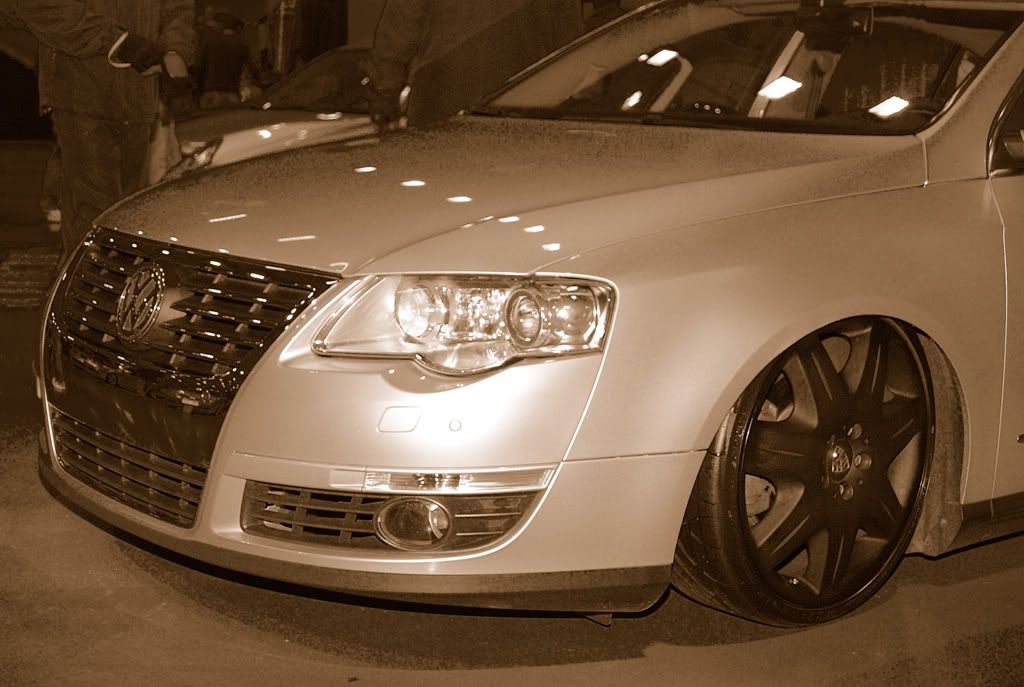 mad slammed passat on Maybach rims uber straight and clean early Mk1 Derby