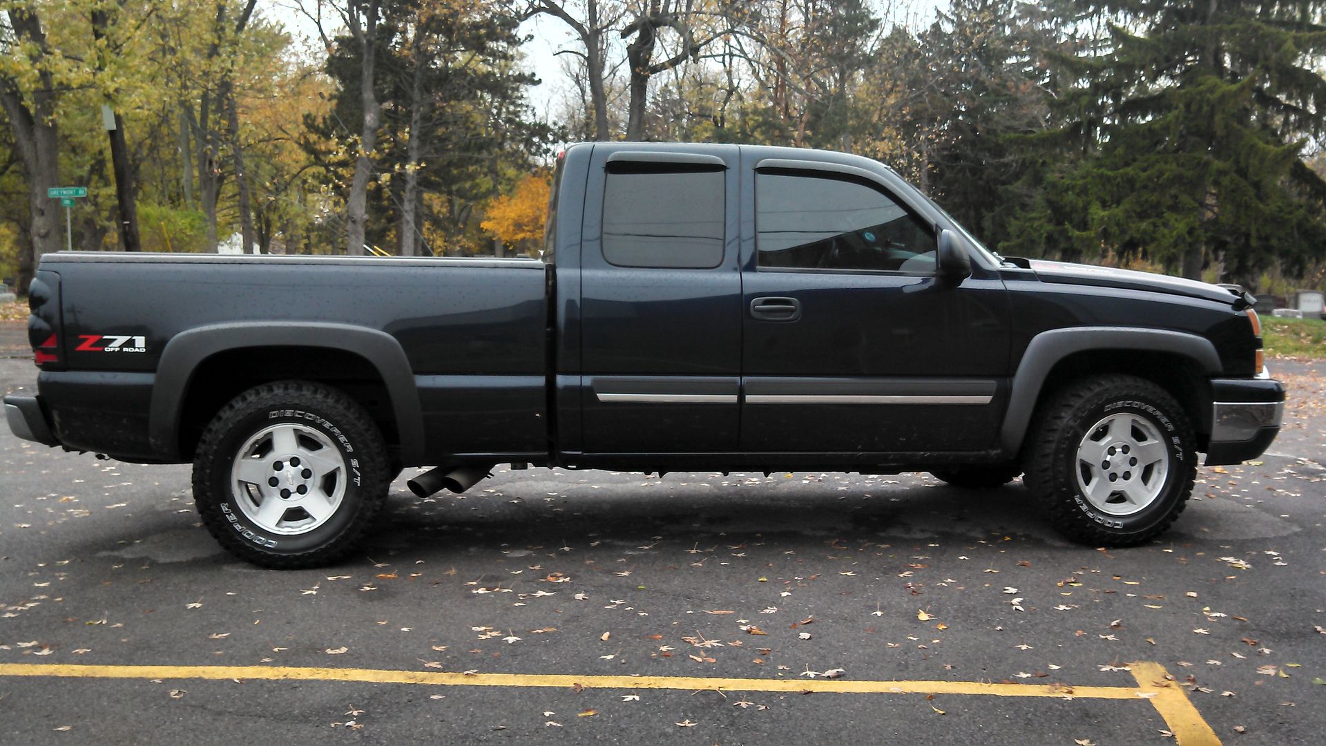 Cooper Discoverer ST MAXX Wheels, Tires, & TPMS