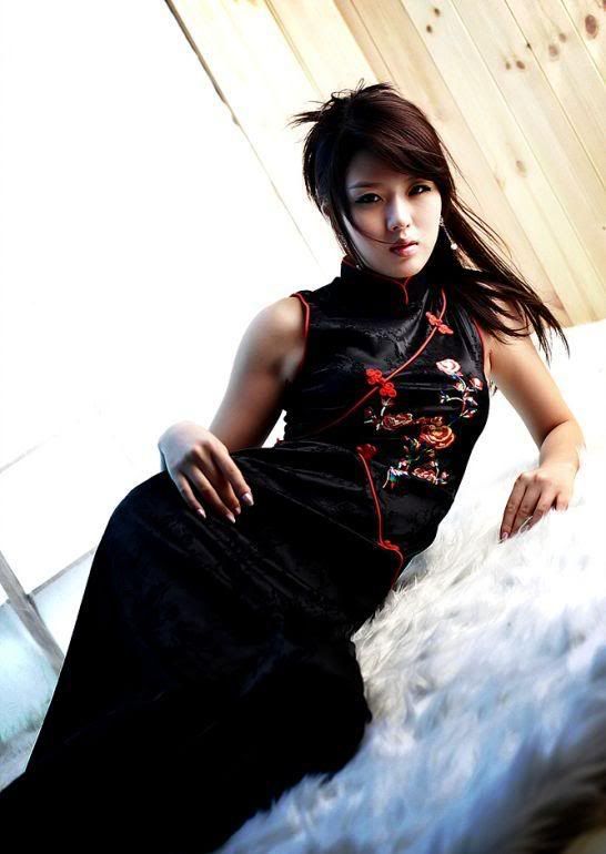 hwang-mi-hee-chinese-dress05.jpg