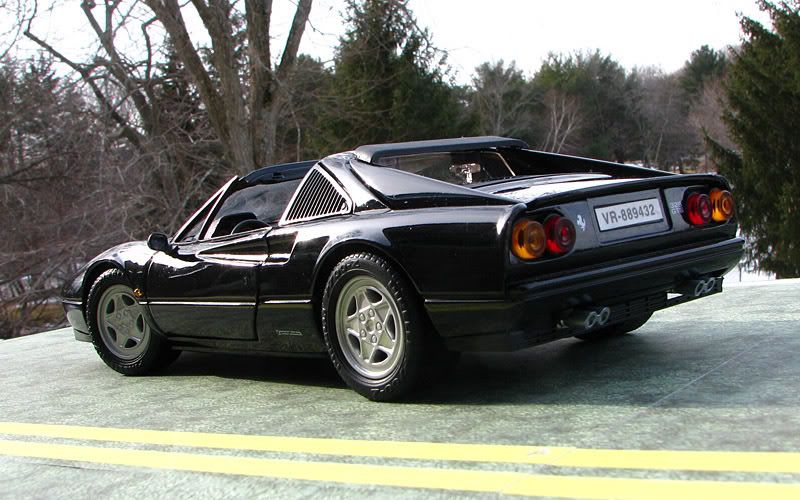 ferrari 328 gtsi. Re: Black Ferrari 328 GTS