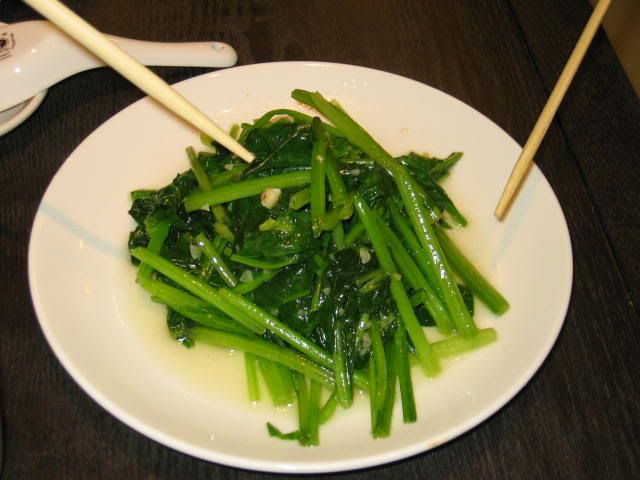 Stri-fried spinach