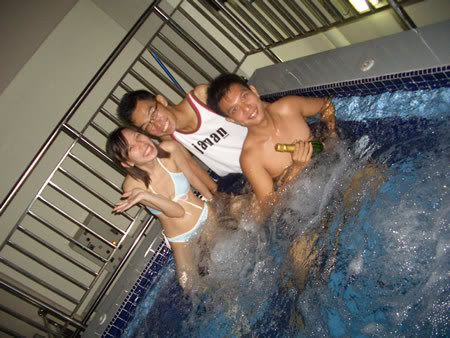 Photo Sharing and Video Hosting at Photobucket