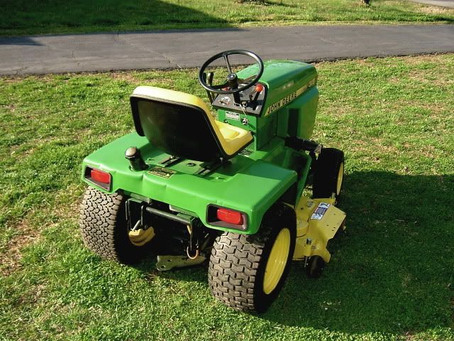 John Deere Tiller