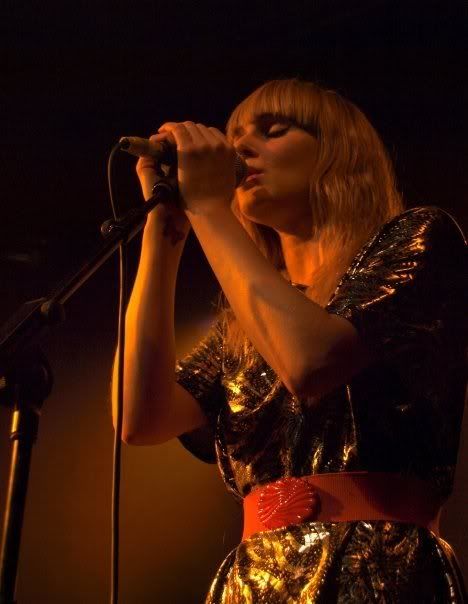 Holly Live