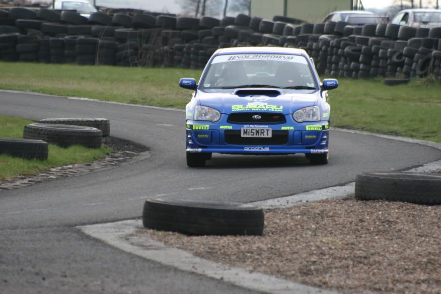 b219e512.jpg