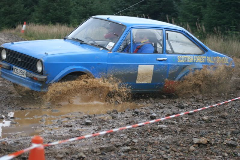 rallyschoolday06038.jpg