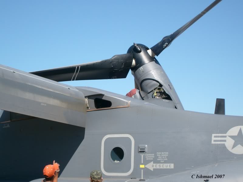 CV-22_left_centerfuse2SIG.jpg