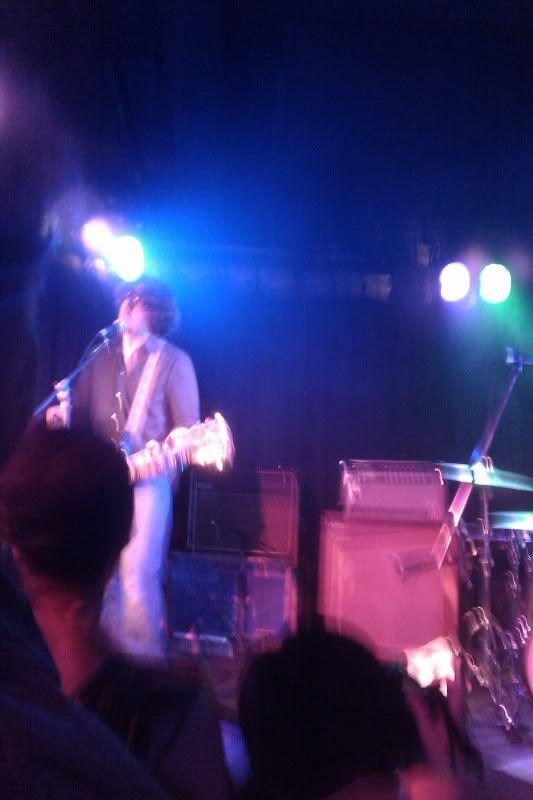 lou onstage 2