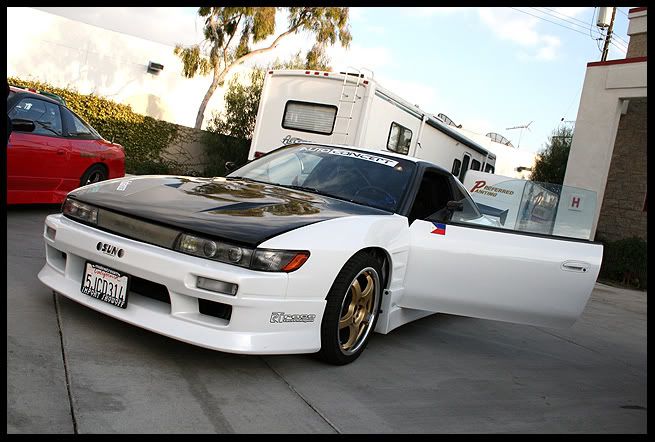 IMAGE: http://img.photobucket.com/albums/v281/Pnoiz1/18-6.jpg