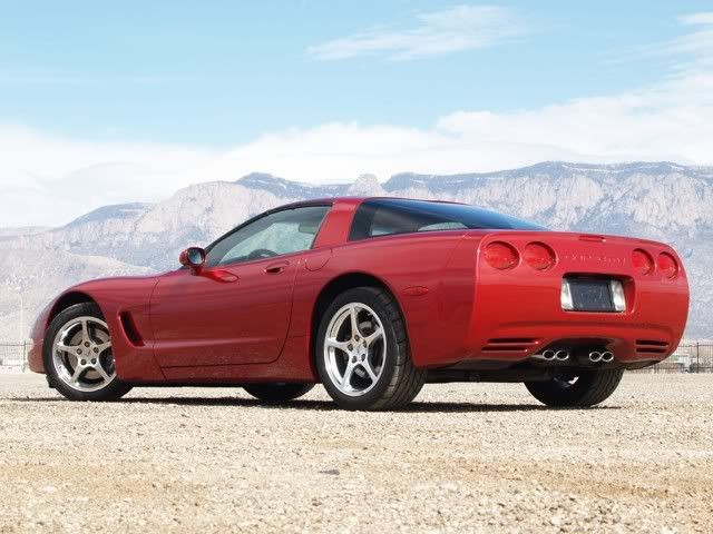 2001Corvette3.jpg