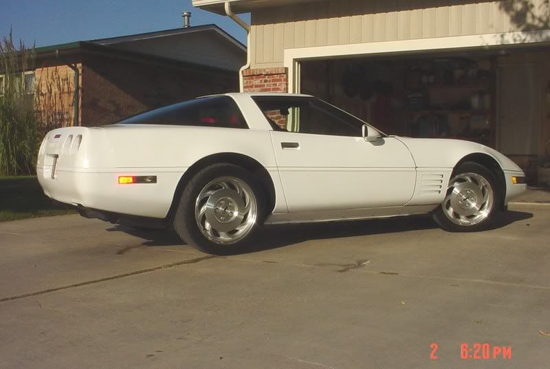 corvette001.jpg