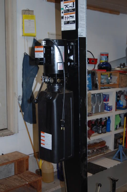 garageremodel-fourpostliftassemb-7.jpg