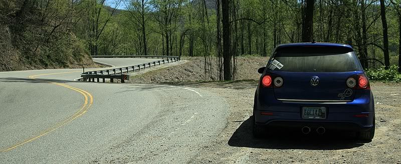 IMAGE: http://img.photobucket.com/albums/v282/DxHatchback/ToD%20II/b17.jpg