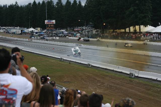 IMAGE: http://img.photobucket.com/albums/v282/Wiz-1/IMG_3780.jpg