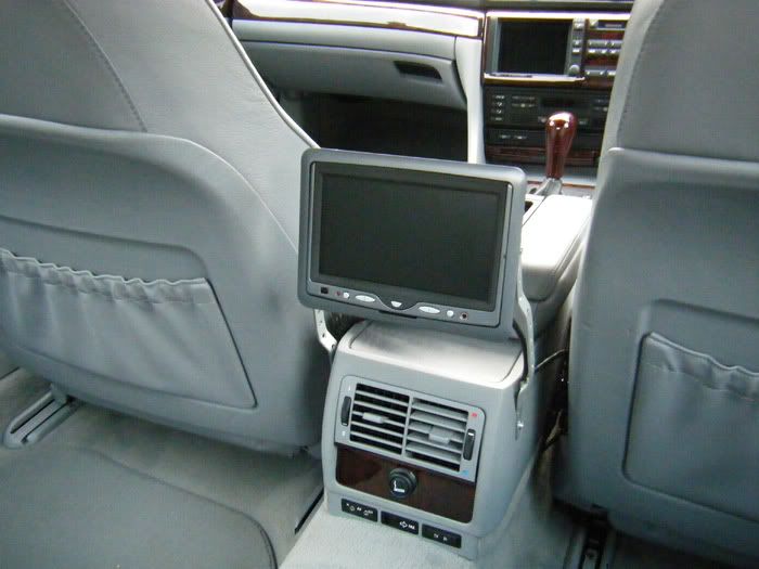 Bmw e38 headrest monitors #2